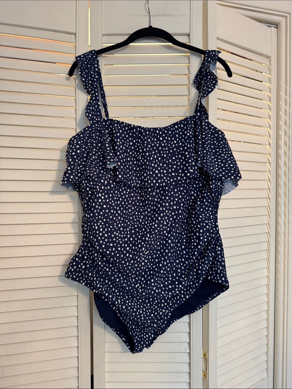 Kona Sol Navy and White Polka Dot Ruffle Strap Top